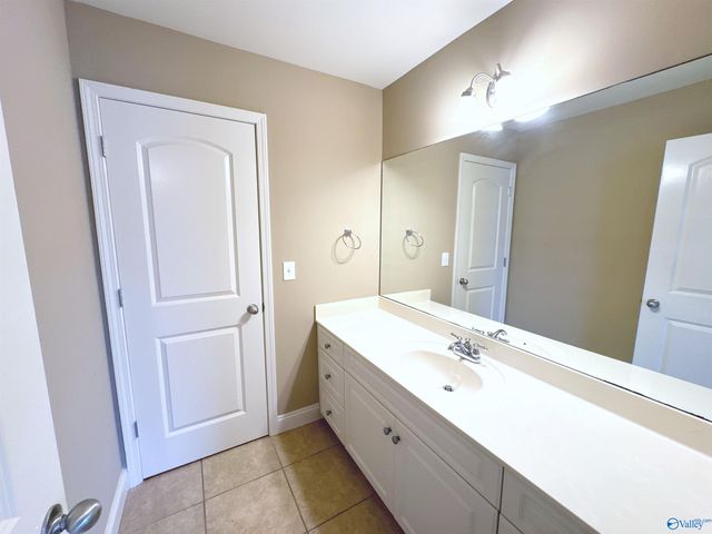 126 Windridge Way, Huntsville, AL 35824