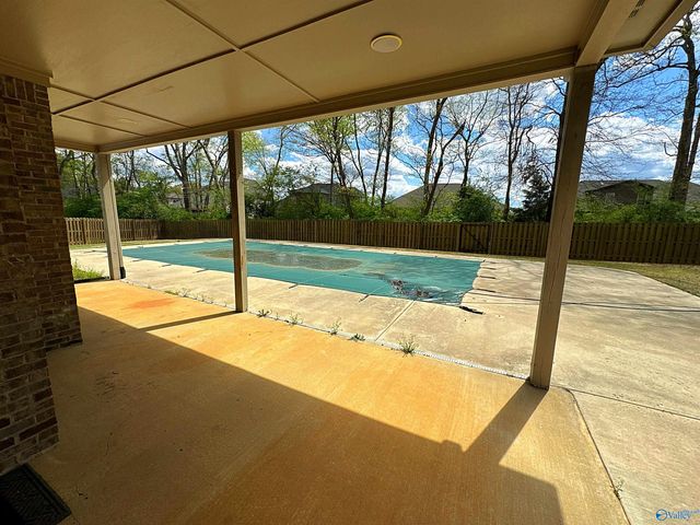 126 Windridge Way, Huntsville, AL 35824
