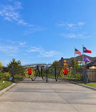 302 Vineyard Court, Alvin, TX 77511