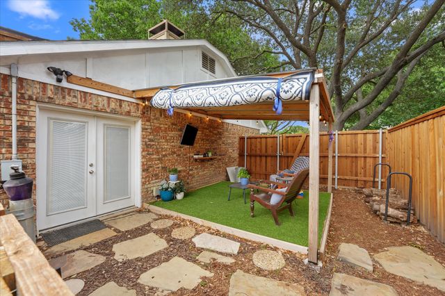 701 Sandy Creek Drive, Allen, TX 75002