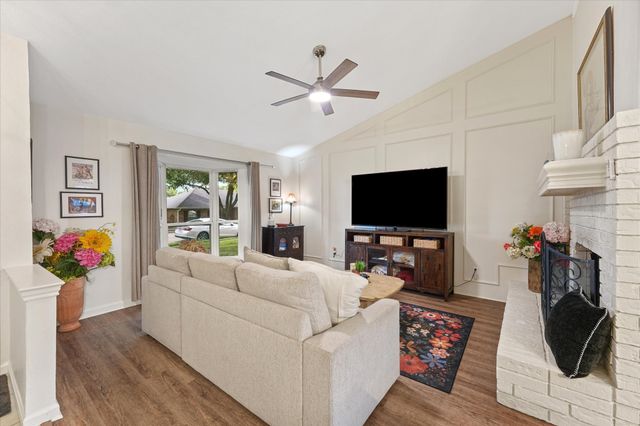 701 Sandy Creek Drive, Allen, TX 75002