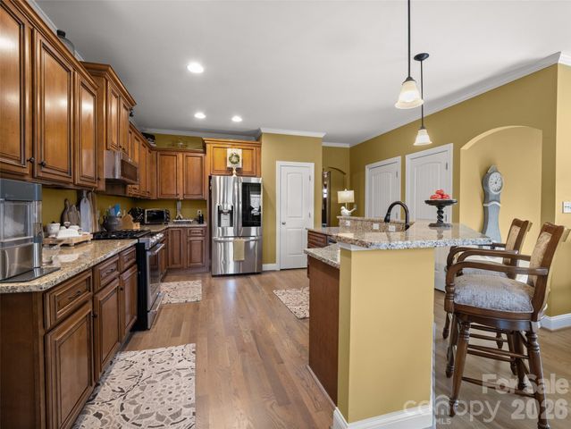 21 Jeff Drive, Asheville, NC 28806