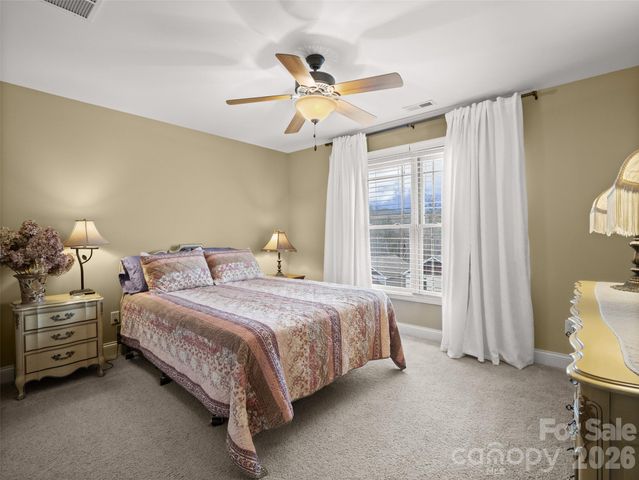 21 Jeff Drive, Asheville, NC 28806