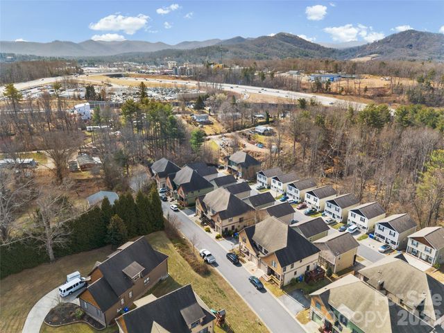 21 Jeff Drive, Asheville, NC 28806