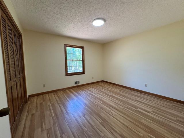 700 Ponderosa Court, Fayetteville, GA 30214