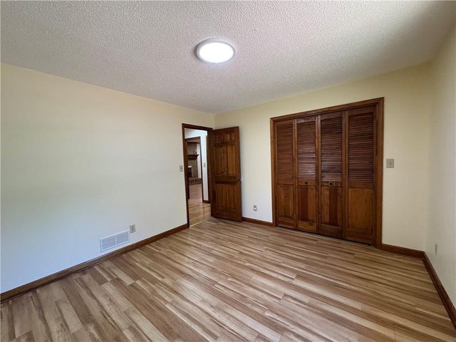 700 Ponderosa Court, Fayetteville, GA 30214