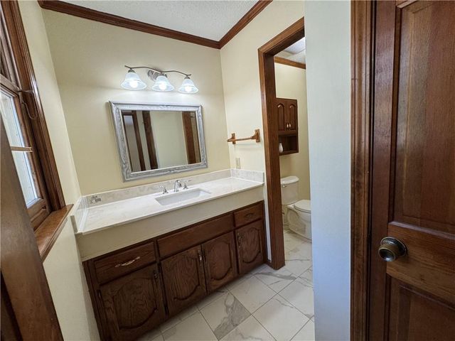 700 Ponderosa Court, Fayetteville, GA 30214
