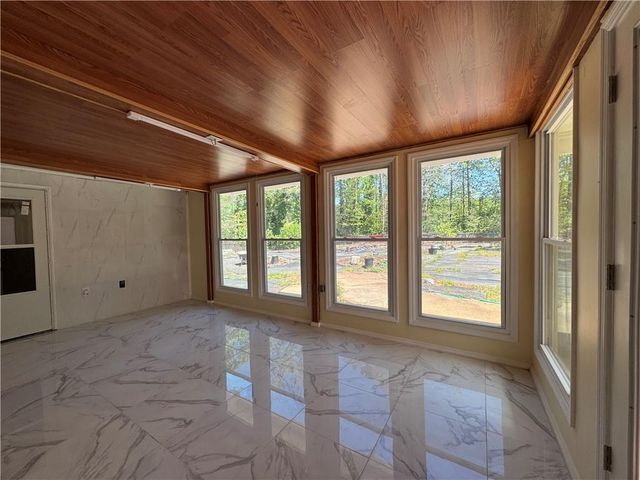700 Ponderosa Court, Fayetteville, GA 30214