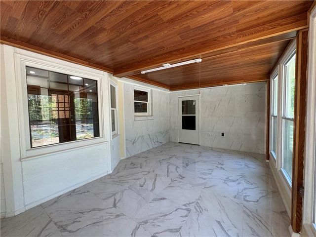 700 Ponderosa Court, Fayetteville, GA 30214