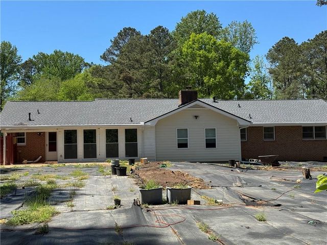 700 Ponderosa Court, Fayetteville, GA 30214