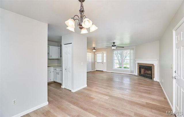 1824 Fairwood Forest Drive, St Peters, MO 63376