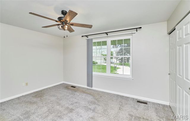 1824 Fairwood Forest Drive, St Peters, MO 63376