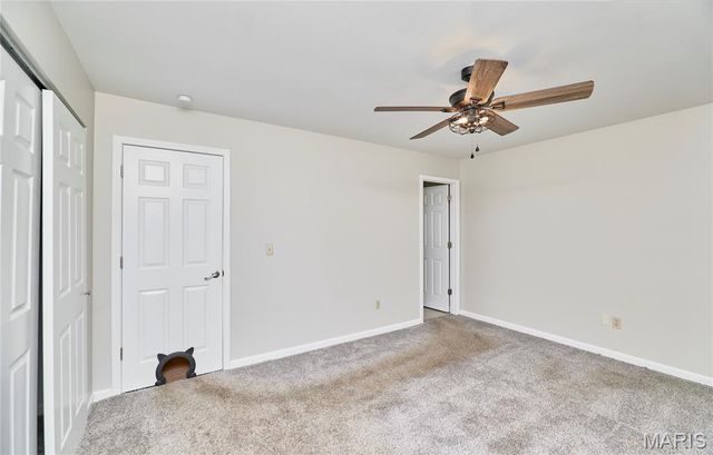 1824 Fairwood Forest Drive, St Peters, MO 63376