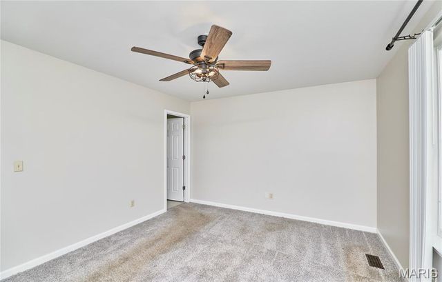 1824 Fairwood Forest Drive, St Peters, MO 63376