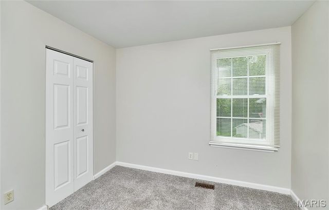 1824 Fairwood Forest Drive, St Peters, MO 63376