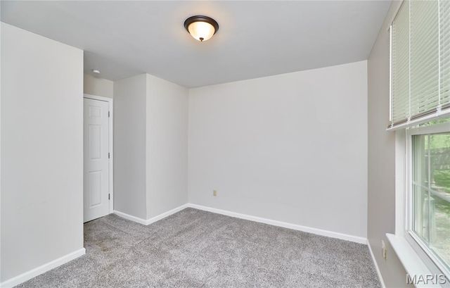 1824 Fairwood Forest Drive, St Peters, MO 63376