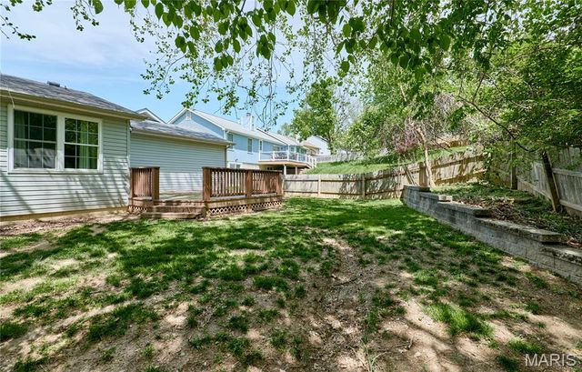 1824 Fairwood Forest Drive, St Peters, MO 63376