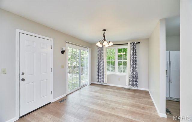 1824 Fairwood Forest Drive, St Peters, MO 63376