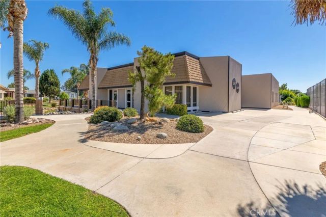 1474 Bishop Drive, Hemet, CA 92545