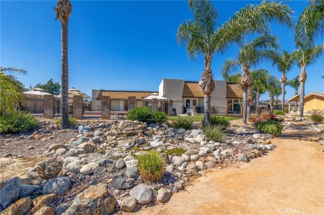 1474 Bishop Drive, Hemet, CA 92545