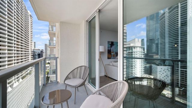 1155 Brickell Bay Dr 2203, Miami, FL 33131