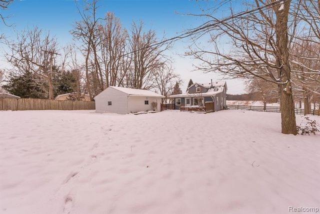 4990 Bolla Road, Ypsilanti, MI 48197