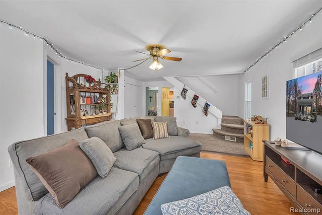 4990 Bolla Road, Ypsilanti, MI 48197