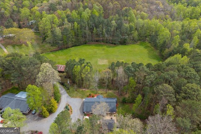 121 Willow Creek Lane, Ellijay, GA 30536