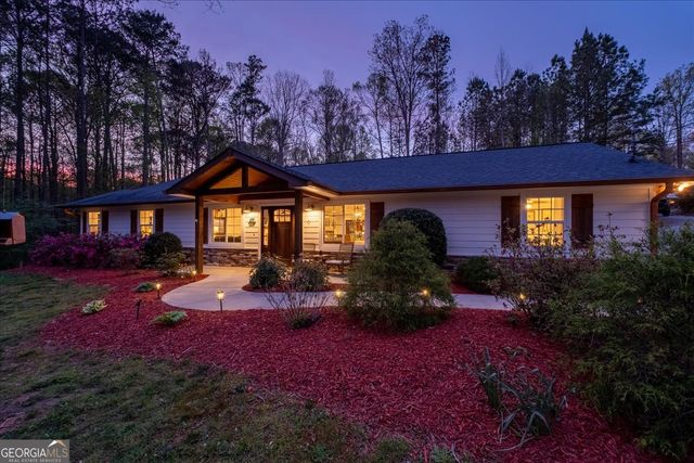 121 Willow Creek Lane, Ellijay, GA 30536