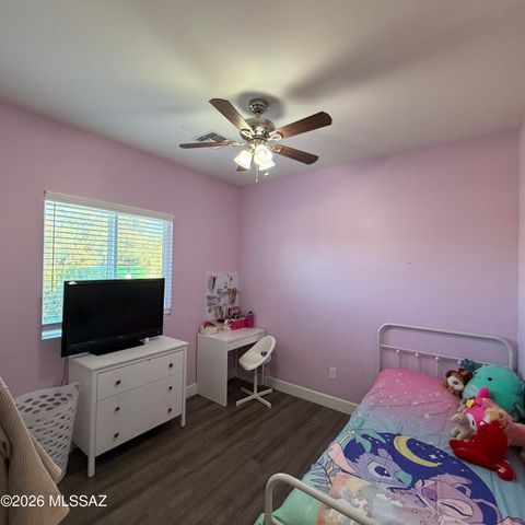 726 S Harry P Stagg Drive, Vail, AZ 85641