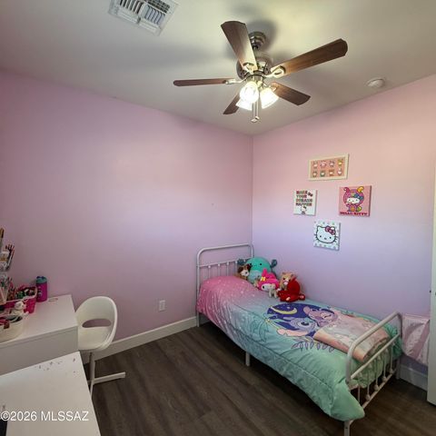 726 S Harry P Stagg Drive, Vail, AZ 85641