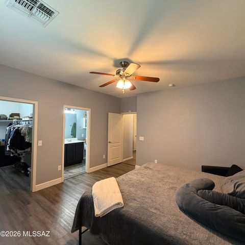 726 S Harry P Stagg Drive, Vail, AZ 85641