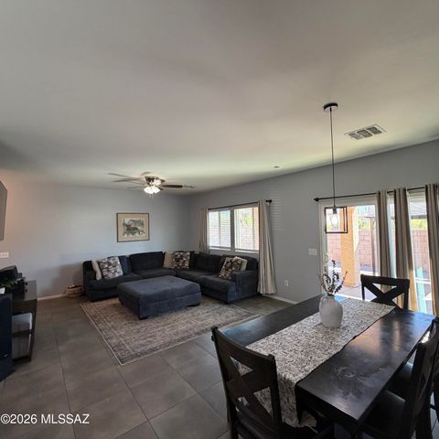 726 S Harry P Stagg Drive, Vail, AZ 85641