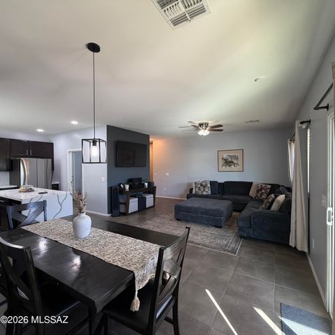 726 S Harry P Stagg Drive, Vail, AZ 85641