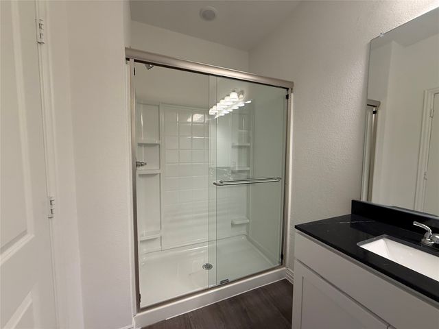 412 E 7th Street 2, Bonham, TX 75418