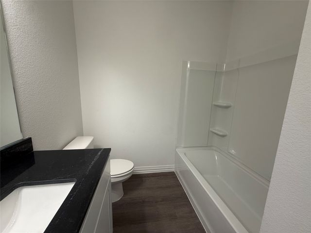 412 E 7th Street 2, Bonham, TX 75418
