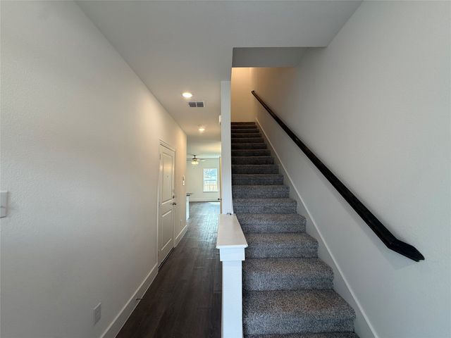 412 E 7th Street 2, Bonham, TX 75418