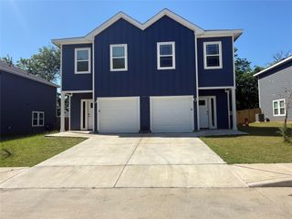 412 E 7th Street 2, Bonham, TX 75418