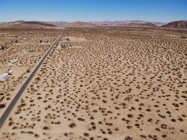 1155 Belfield Boulevard, Landers, CA 92285