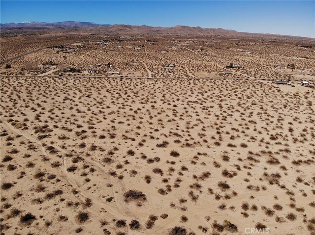 1155 Belfield Boulevard, Landers, CA 92285