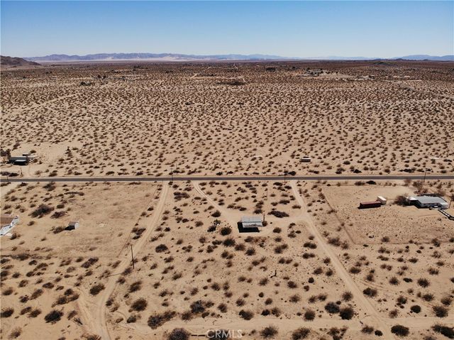 1155 Belfield Boulevard, Landers, CA 92285