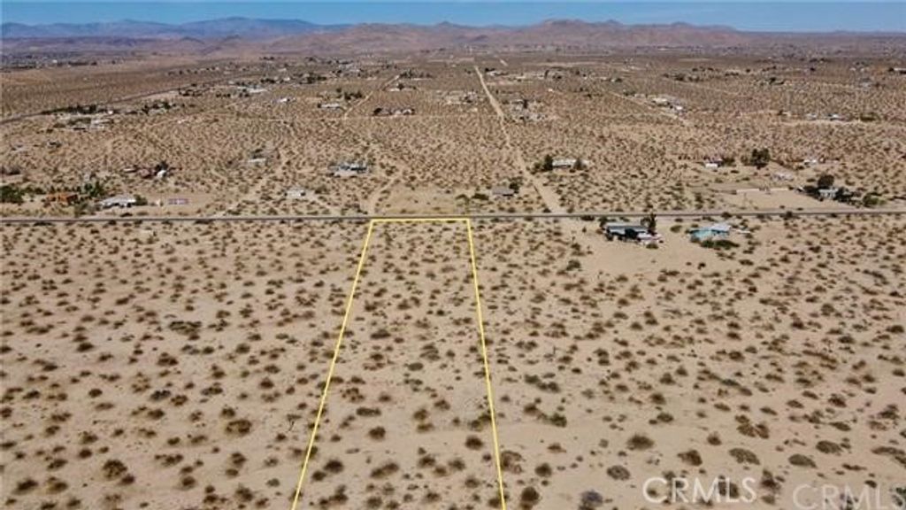 1155 Belfield Boulevard, Landers, CA 92285