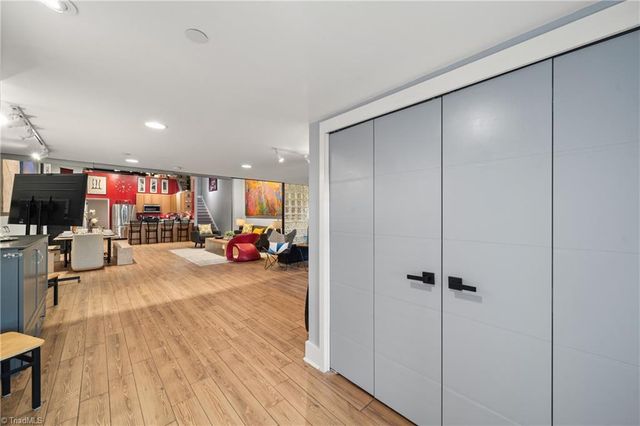 1 W 5th Street 102, Winston-salem, NC 27101