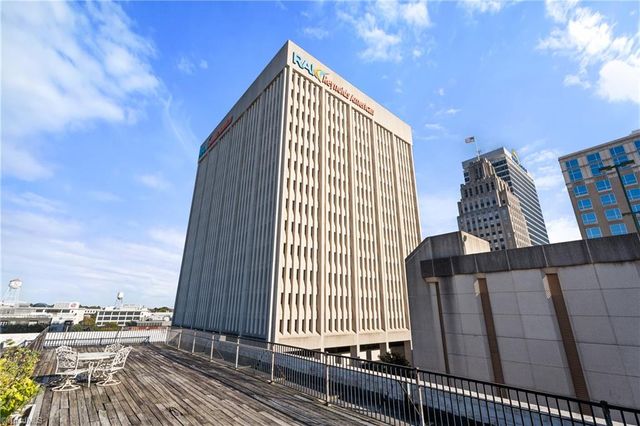 1 W 5th Street 102, Winston-salem, NC 27101