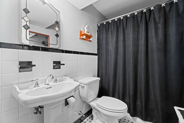 101 Pool Road, North Haven, CT 06473