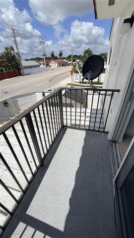 7603 W 29th Ln 202-55, Hialeah, FL 33018