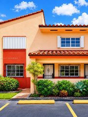 7603 W 29th Ln 202-55, Hialeah, FL 33018