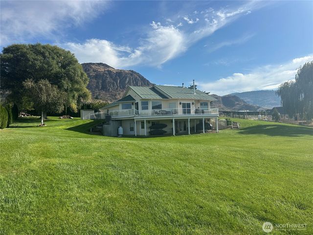 7 Lake Breeze Lane, Oroville, WA 98844