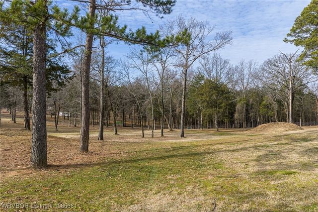 5533 Wildwood Road, Van Buren, AR 72956