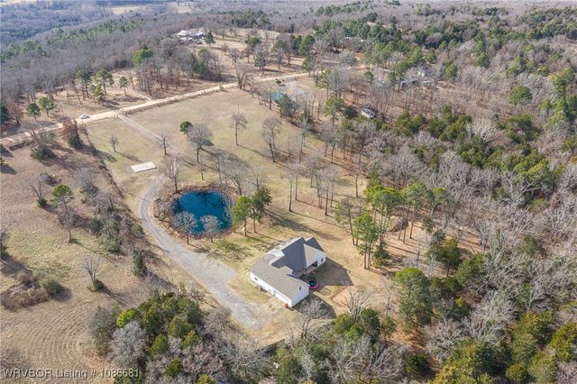 5533 Wildwood Road, Van Buren, AR 72956